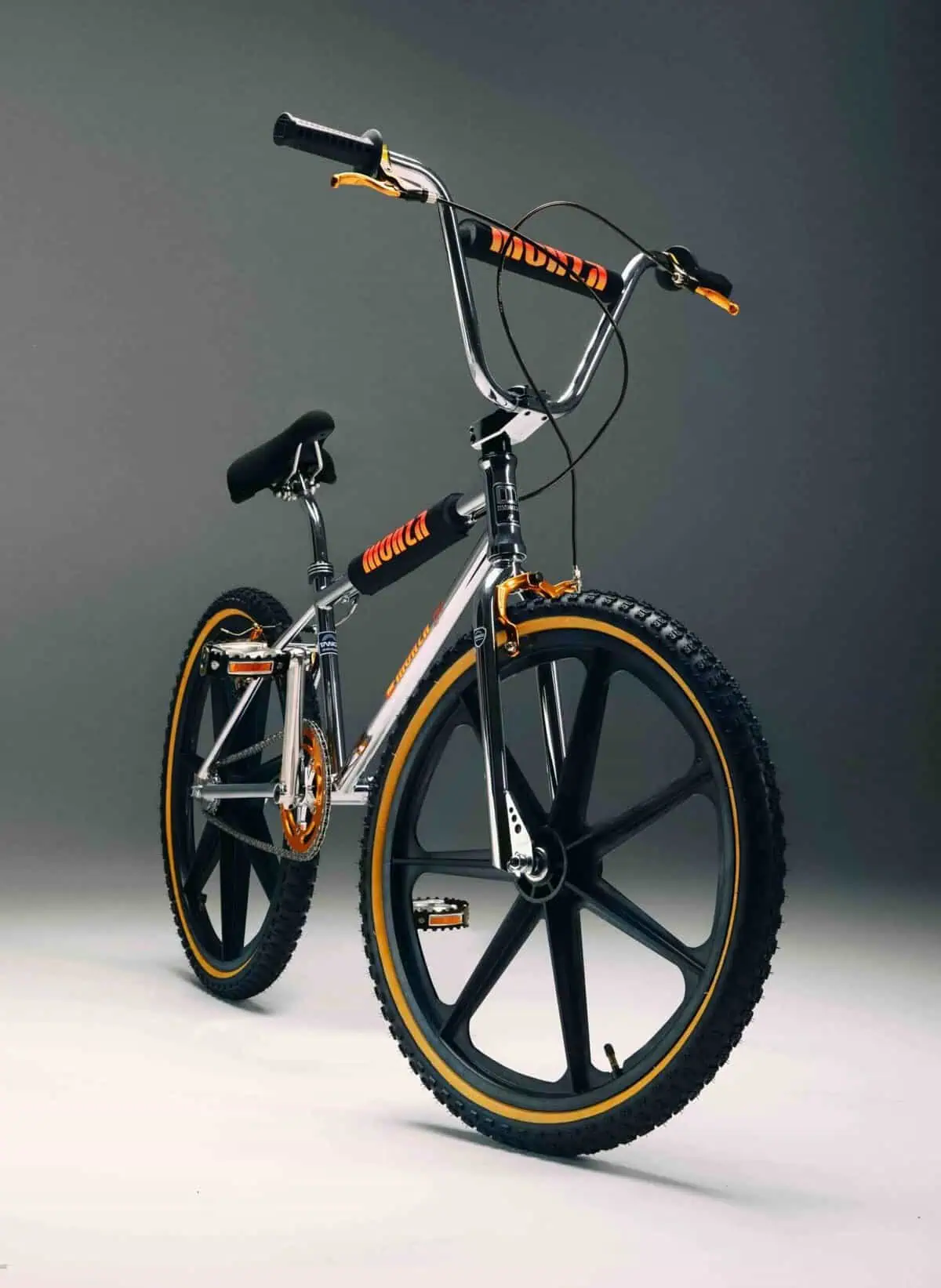 24" Monza BMX Chrome with Skyway Black  från Monza Bicycle Club.