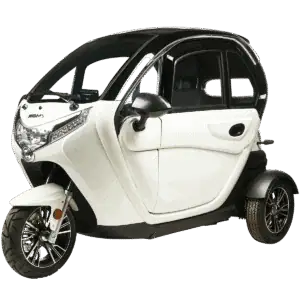 Mopedbil elektrisk Skand Gomoto 3.3 - Klass 2 vit 25km/h från Skand.