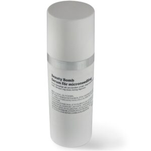 Serum för microneedling 30 ml från .