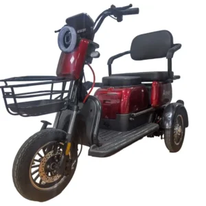 Arvo Promenadscooter P250 Röd